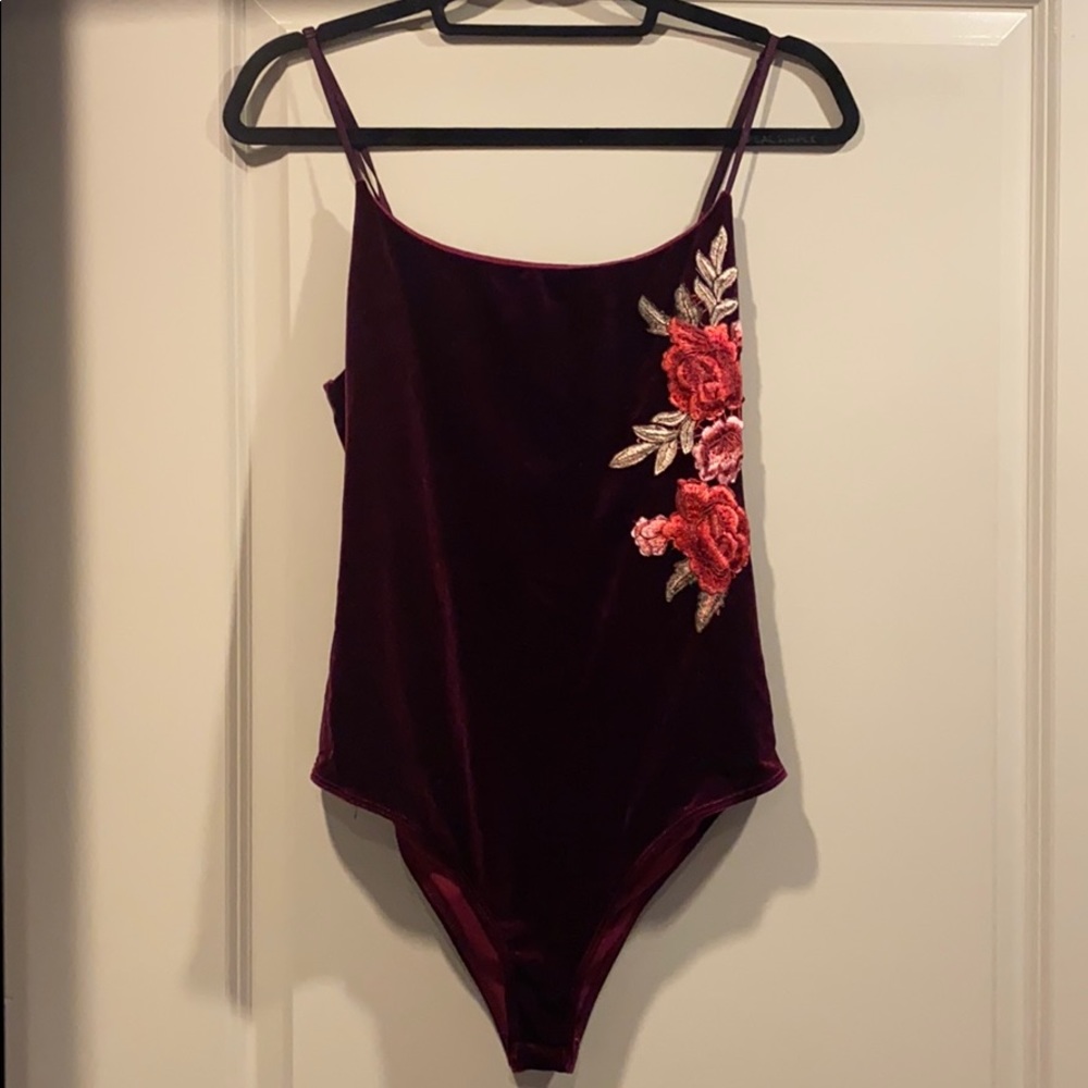 NWT! Socialite burgundy velvet bodysuit